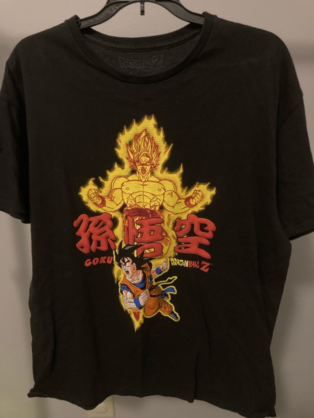 Men’s Large Black Dragon Ball Z Goku Graphic Tee